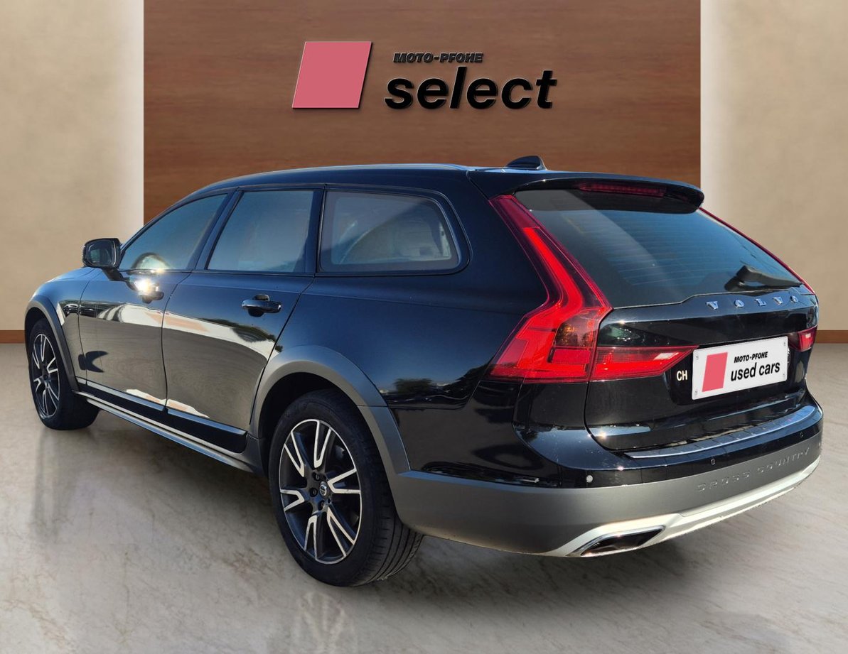 Volvo V90 Cross Country употребяван