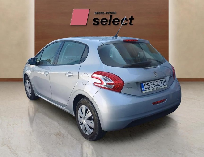 Peugeot 208 употребяван