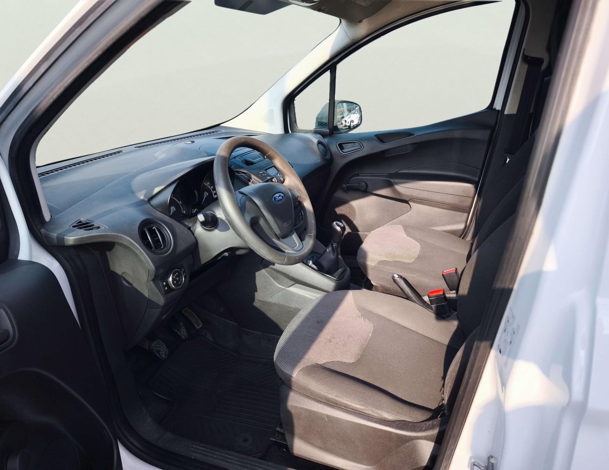 Ford Courier употребяван