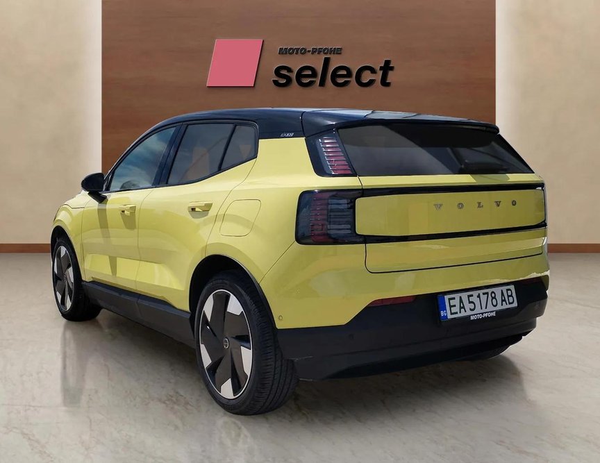 Volvo EX30 употребяван