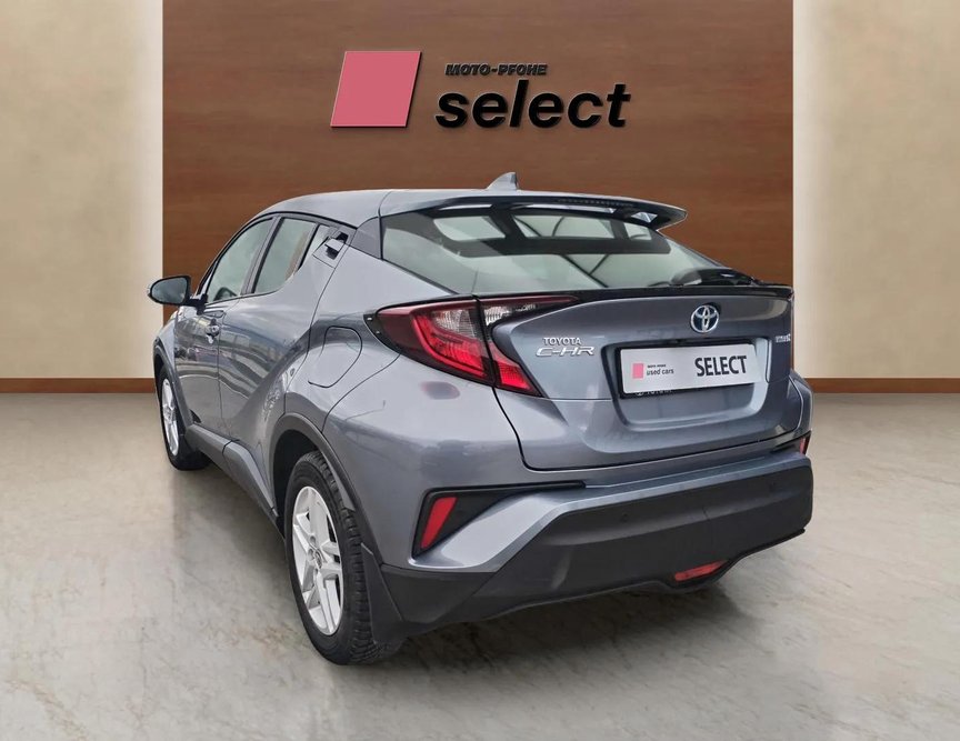 Toyota C-HR употребяван