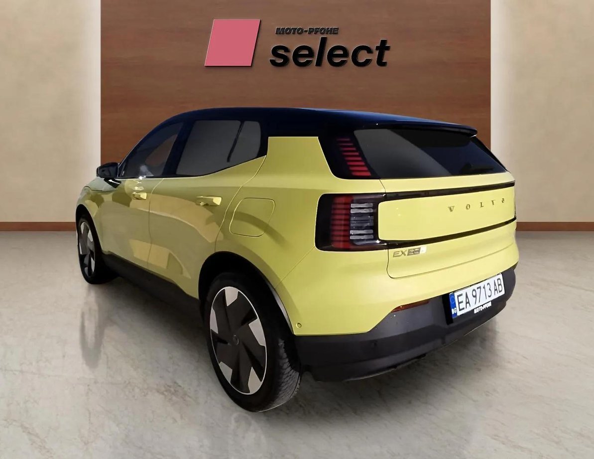 Volvo EX30 употребяван