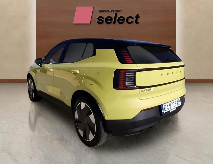 Volvo EX30 употребяван