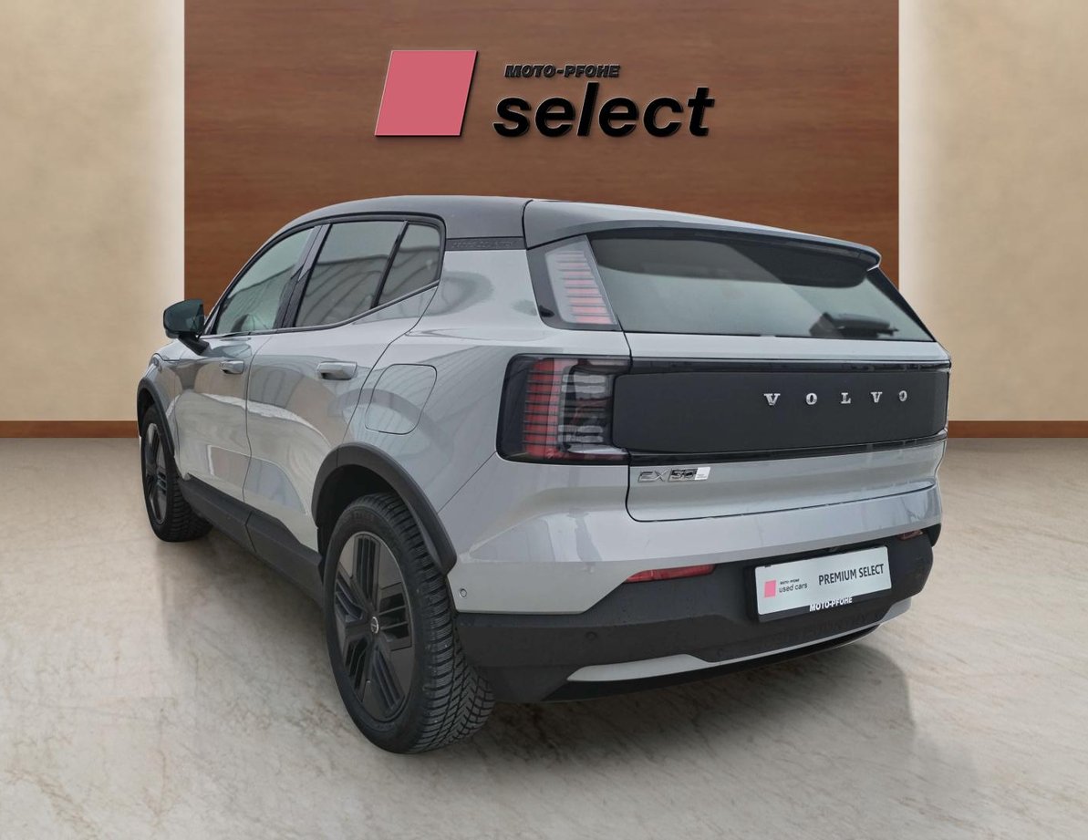 Volvo EX30 употребяван