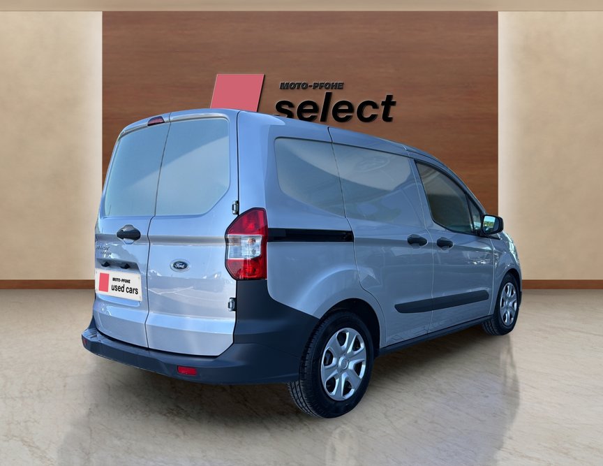 Ford Courier употребяван
