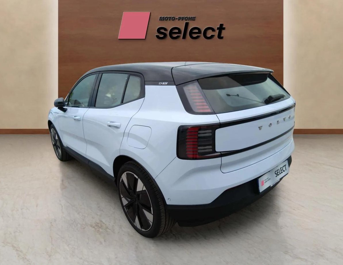 Volvo EX30 употребяван