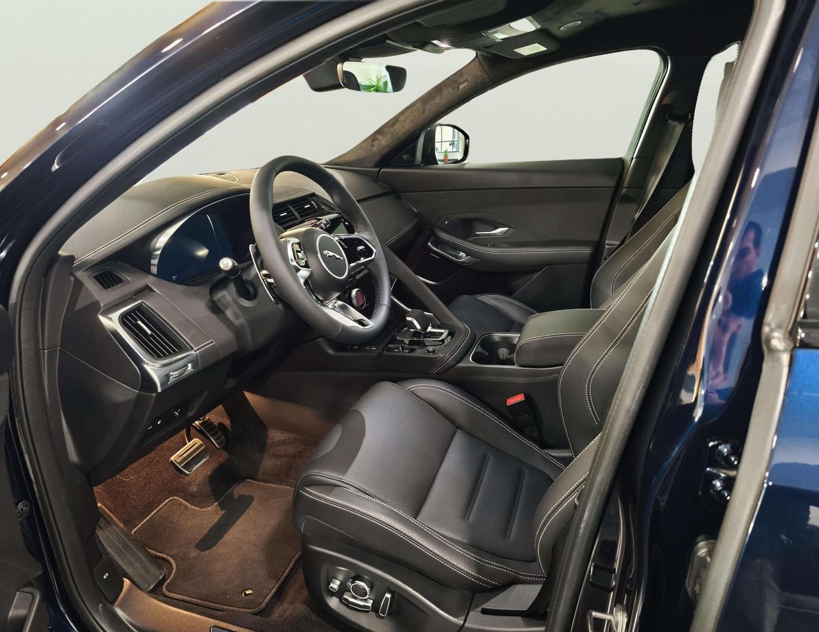 Jaguar E-Pace употребяван
