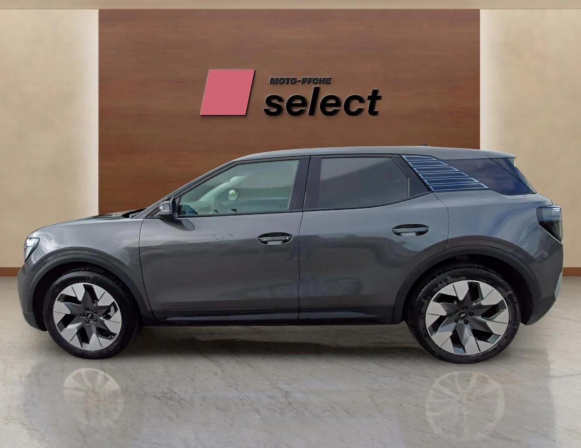 Ford E-Explorer употребяван