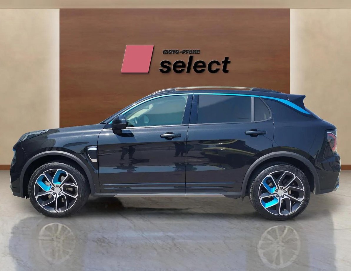 Lynk & Co 01 употребяван