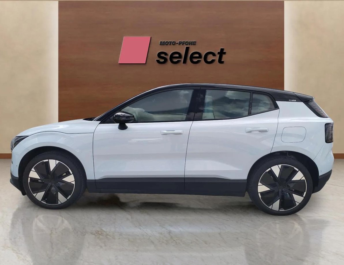Volvo EX30 употребяван
