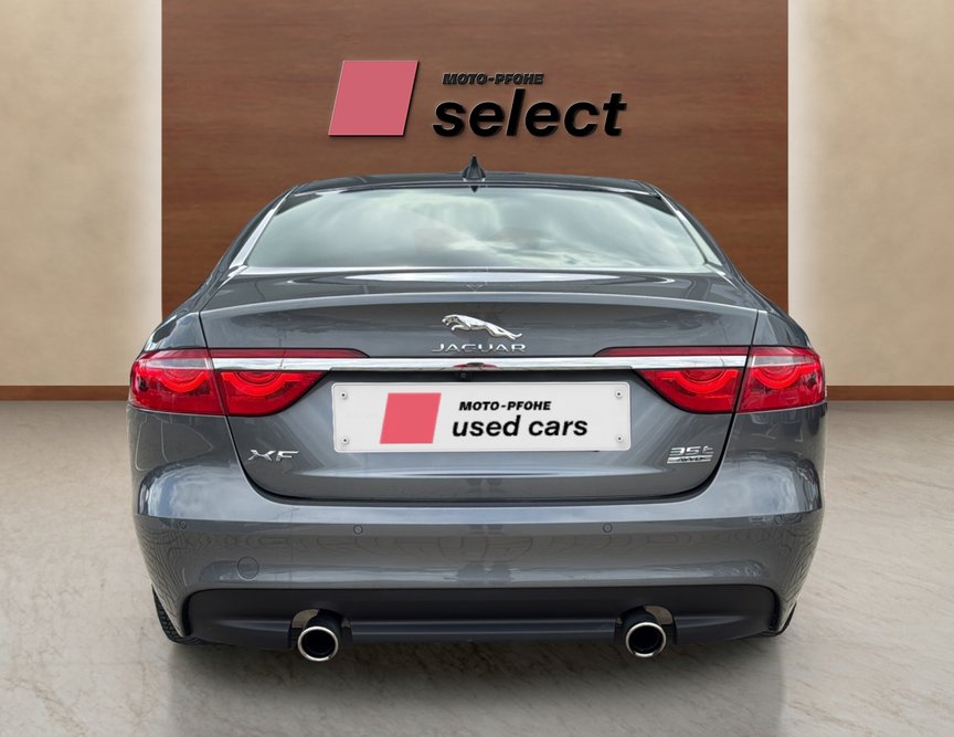 Jaguar XF употребяван