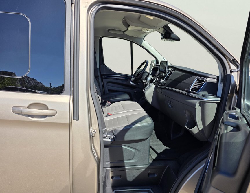 Ford Tourneo Custom употребяван