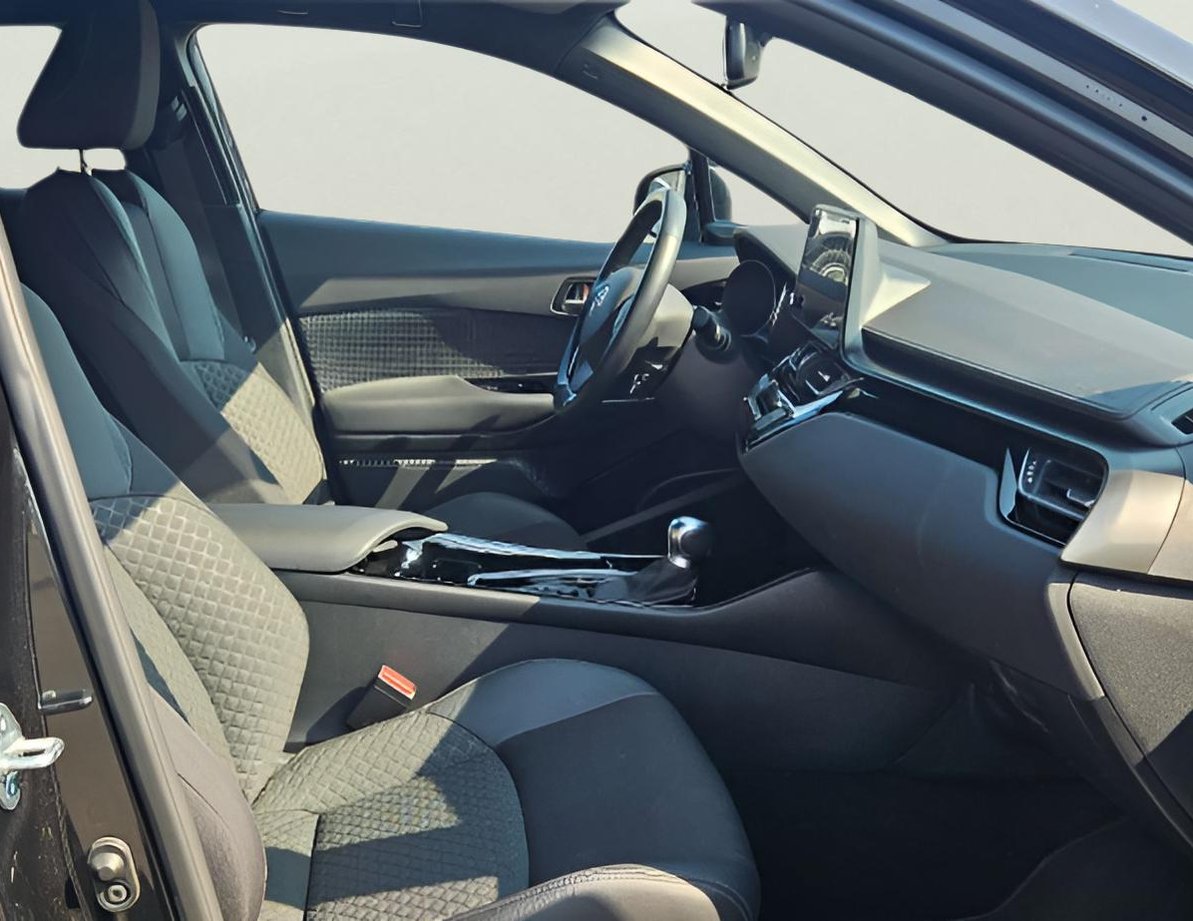 Toyota CHR употребяван