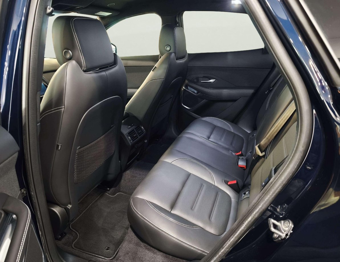 Jaguar E-Pace употребяван