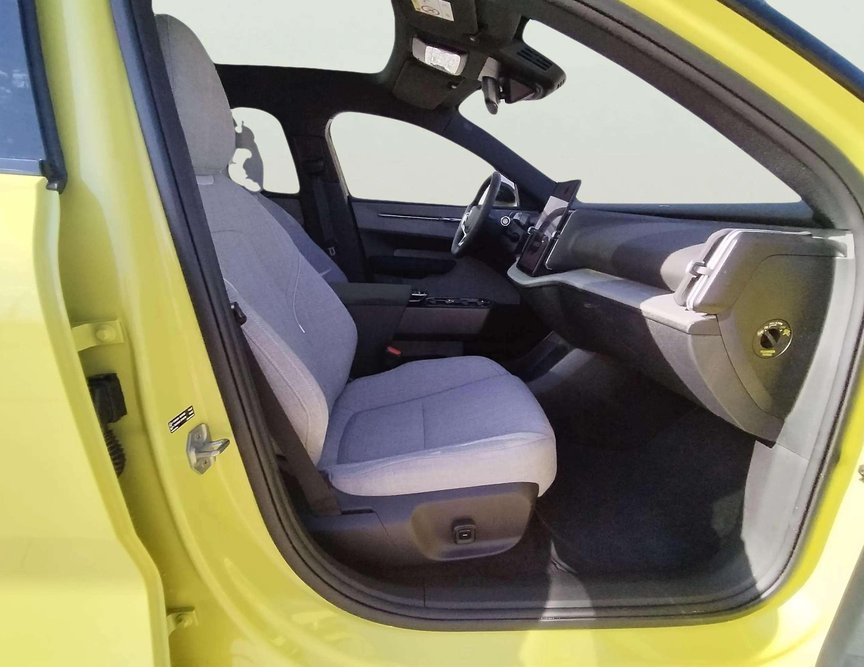 Volvo EX30 употребяван