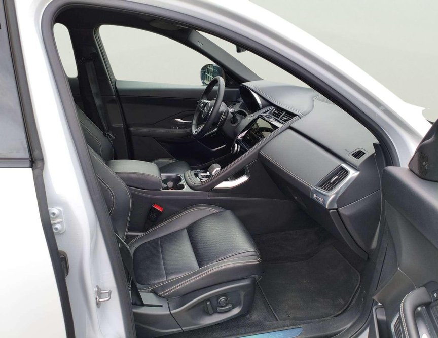 Jaguar E-Pace употребяван