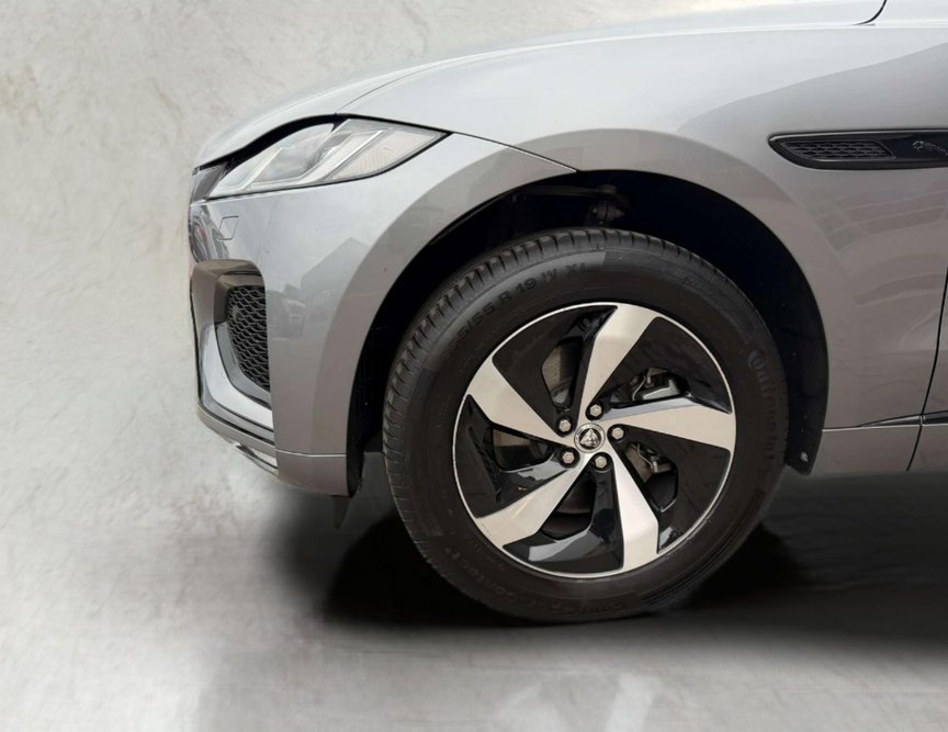 Jaguar F-Pace употребяван