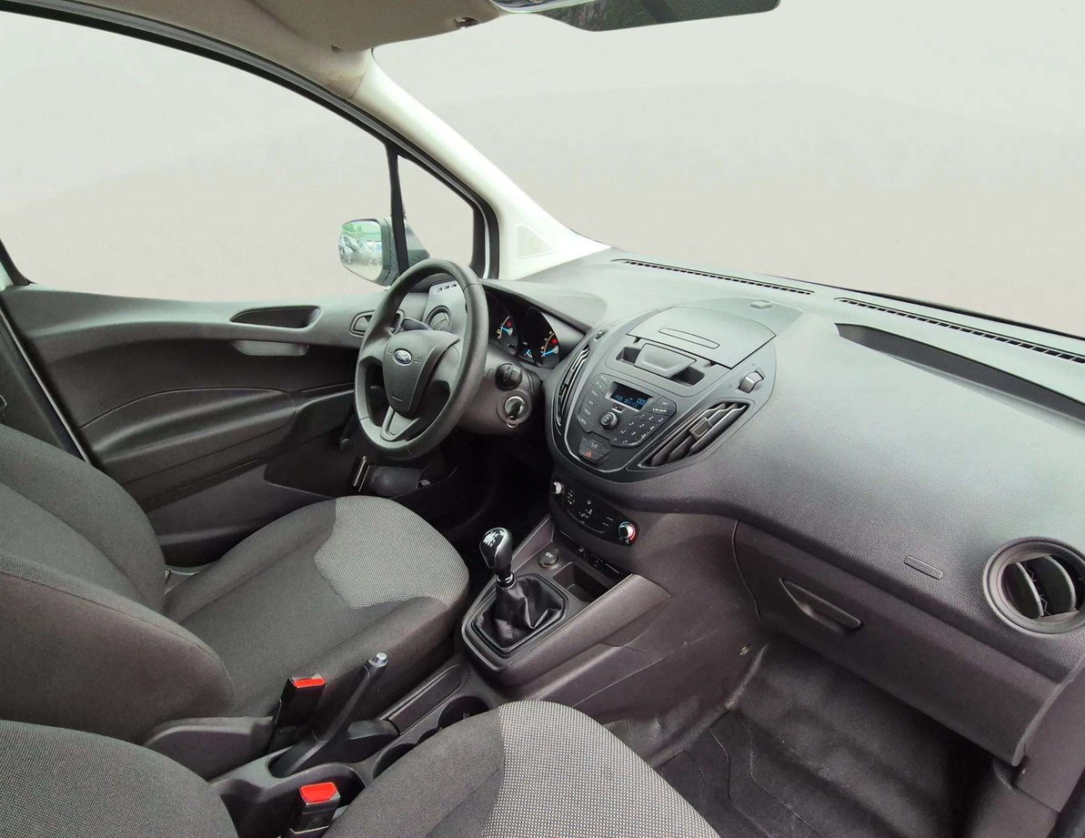 Ford Courier употребяван
