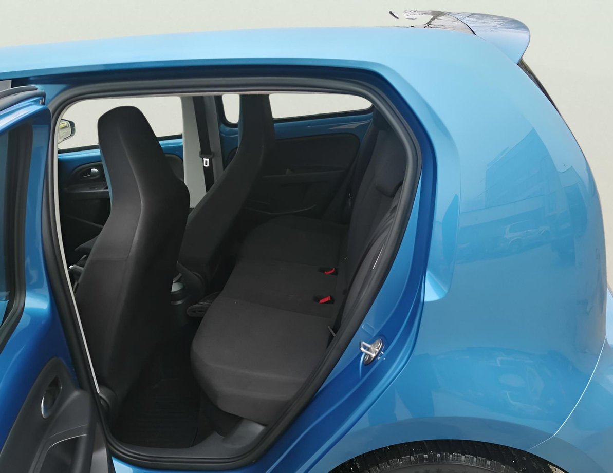 Volkswagen Up употребяван