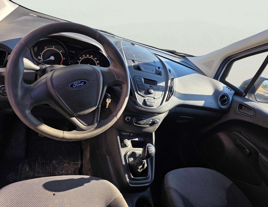 Ford Courier употребяван