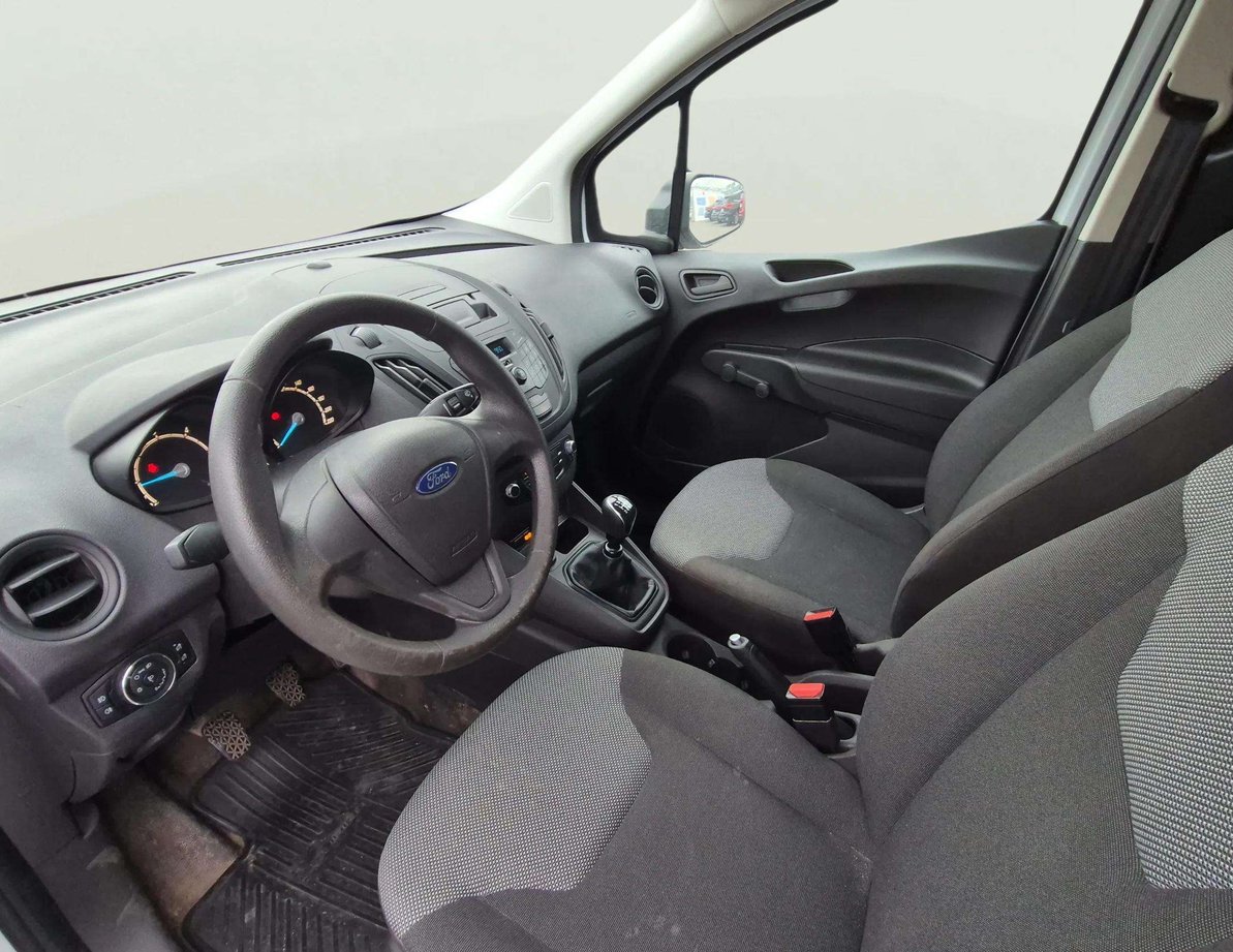 Ford Courier употребяван