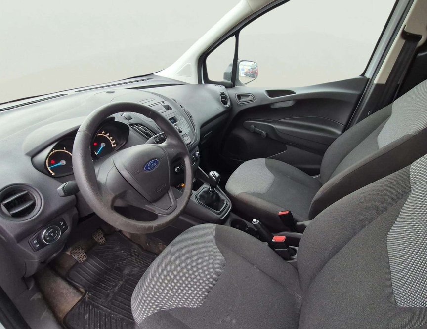 Ford Courier употребяван