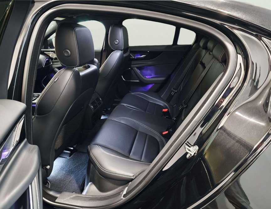 Jaguar XE употребяван