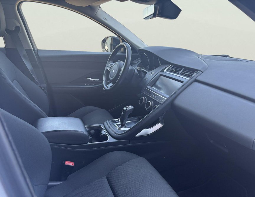Jaguar E-Pace употребяван