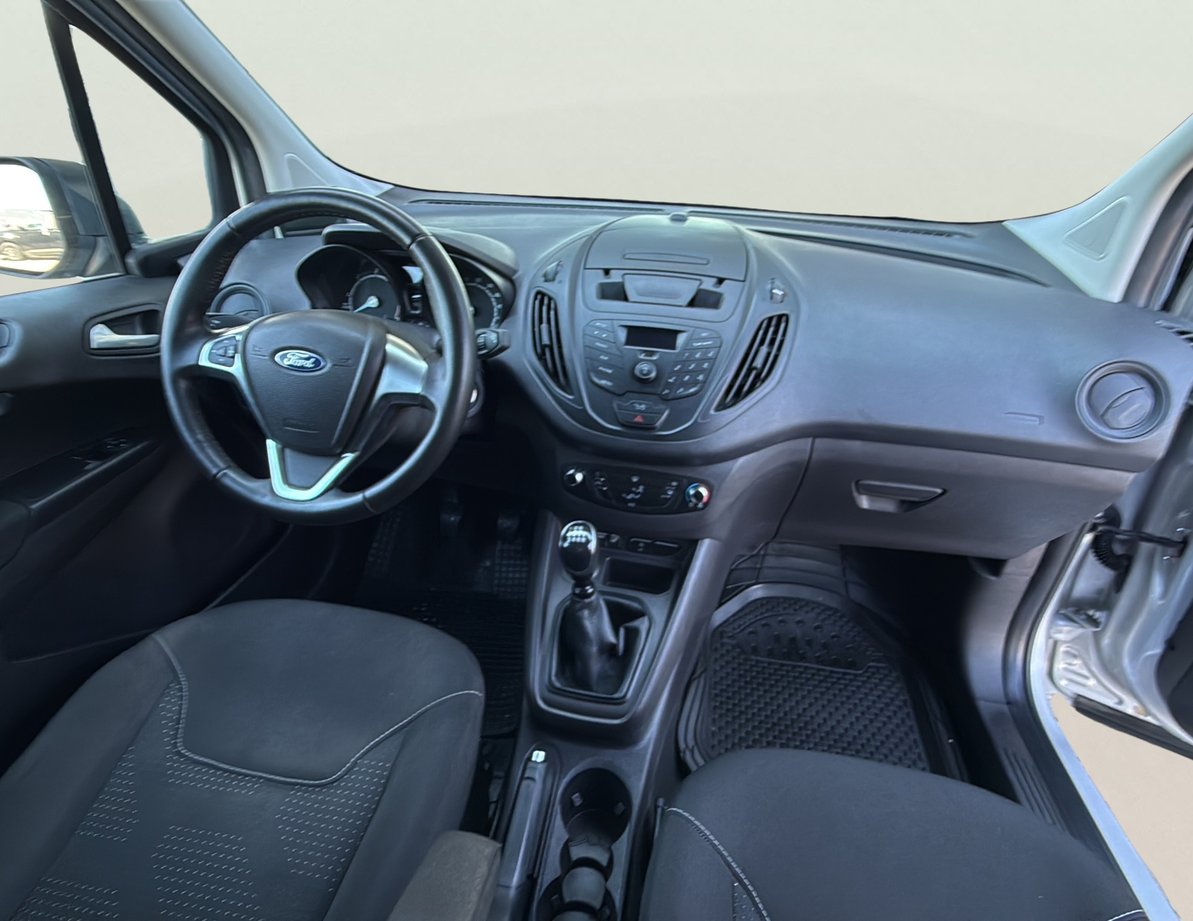 Ford Courier употребяван