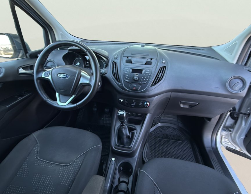 Ford Courier употребяван