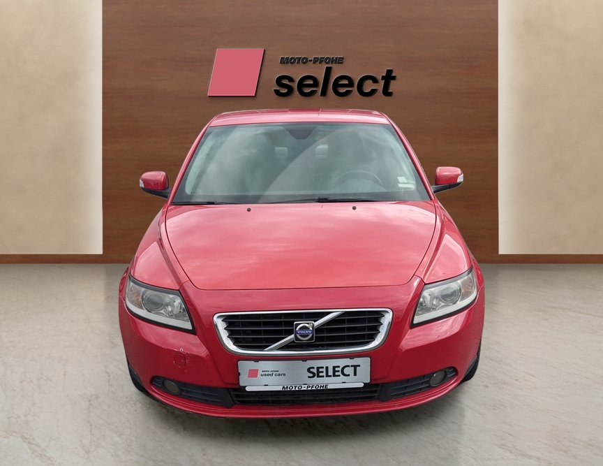 Volvo S40 otpred