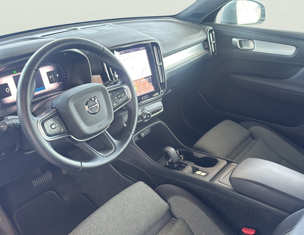 Volvo XC40 употребяван